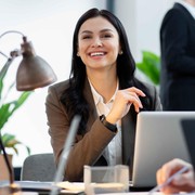 5 Kalimat yang Diucapkan Orang Sukses saat Mengobrol dengan Bos di Tempat Kerja