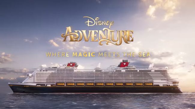 Kapal Disney Adventure, kapal pesiar terbaru armada Disney Cruise Line, telah tiba di Port Canaveral, AS dan siap menjalani pelayaran perdananya di Singapura.