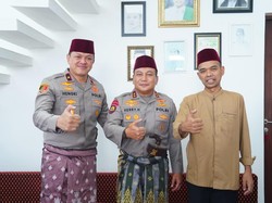 Potret Kapolda-Wakapolda Riau Bersama UAS: Sinergi Ulama-Umaro Jaga Kamtibmas