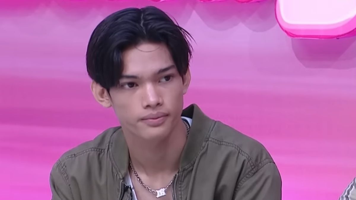 Cerita Perjalanan 'Manusia Silver' yang Kini Jadi Model Profesional