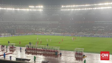 Liputan Olahraga CNN Sport : Hasil Super League: Persija Terkam Madura United 2-0 Lewat Penalti