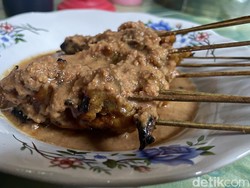 Sate Ayam Kampung Yayu: Kuliner Legendaris Pangandaran Sejak 1950