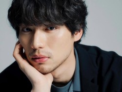 Jadi Backburner di Can This Love Be Translated, 7 Pesona Sota Fukushi Aktor Jepang Disorot