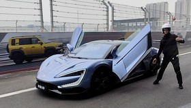 Jajal Kecanggihan Mobil-mobil BYD di Zhengzhou China