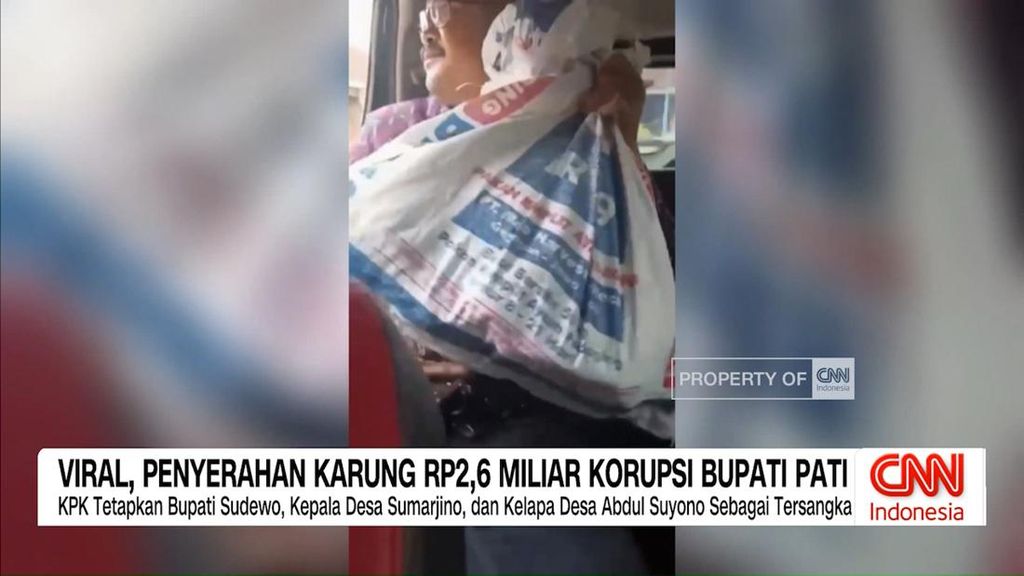 VIDEO: Viral, Penyerahan Karung Rp2,6 Miliar Korupsi Bupati Pati