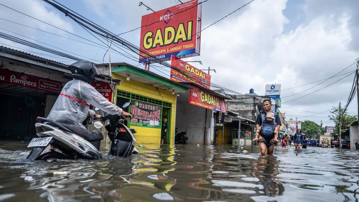 FOTO: 78 RT di Rawa Buaya Jakarta Terendam Banjir
