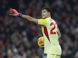 Inter Mau Emi Martinez Gantikan Yann Sommer?