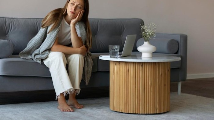 Berhenti Jadi Musuh, Ini 3 Tanda Kamu Sedang Gaslighting Diri Sendiri