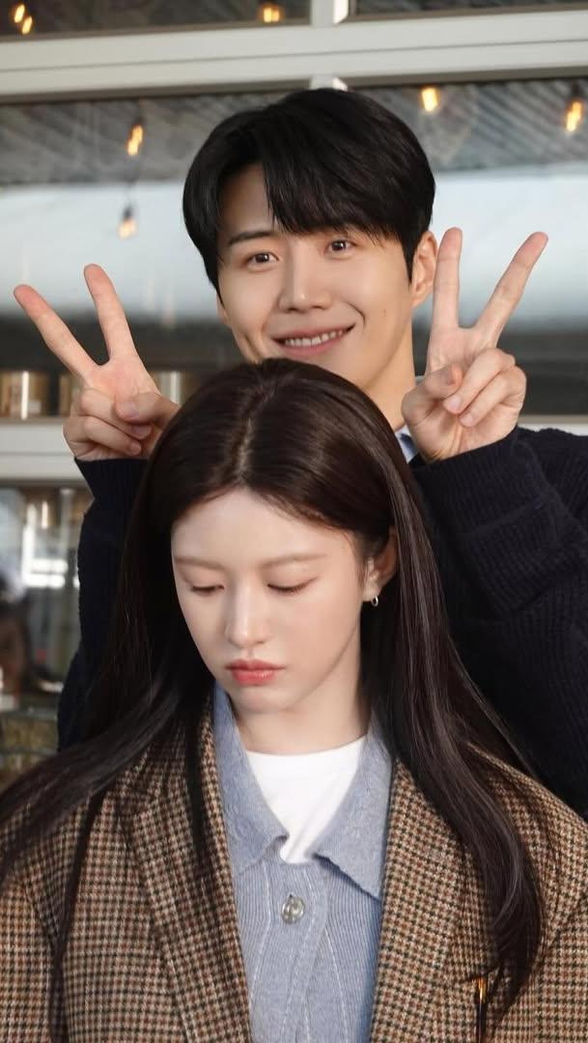 Kim Seon Ho dan Go Youn Jung