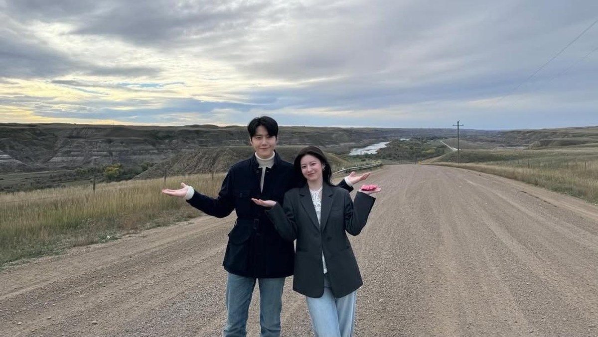 Kim Seon Ho dan Go Youn Jung