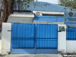 Kagetnya Kakek di Surabaya Saat Rumahnya Tiba-tiba Jadi Dapur MBG