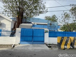 Rumah Kakek di Surabaya Tiba-tiba Dibongkar Jadi Dapur SPPG
