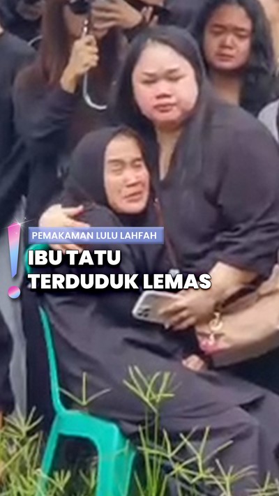 Video: Pemakaman Lula Lahfah Diiringi Isak Tangis Keluarga-Sahabat