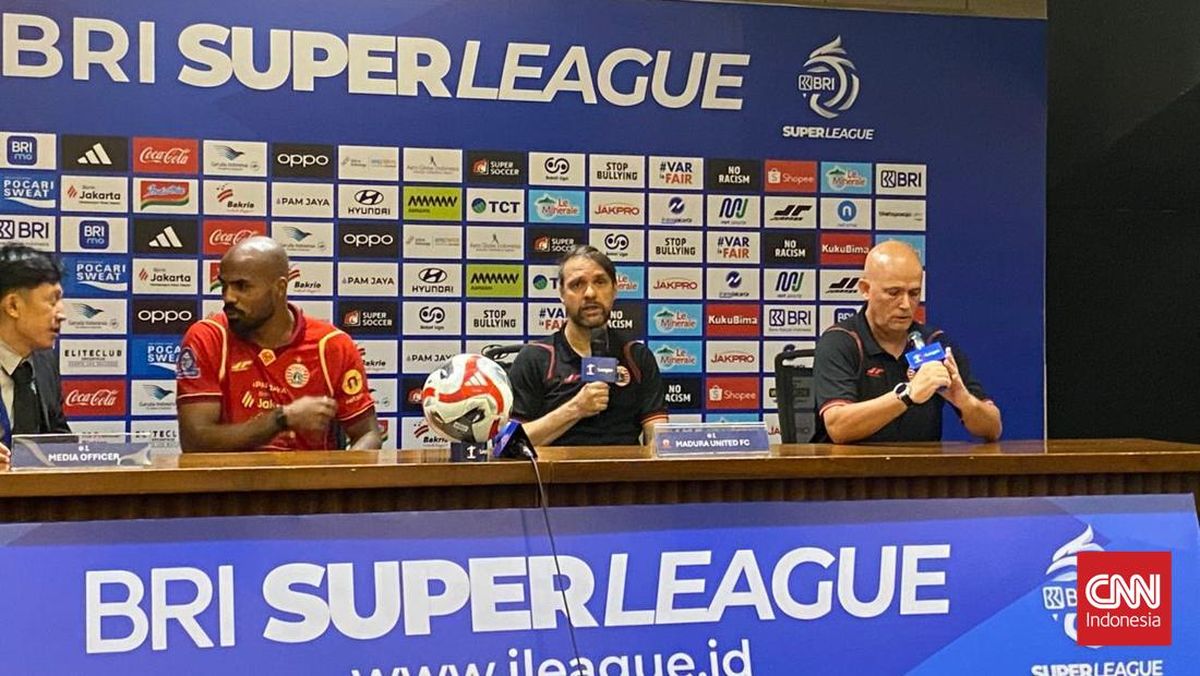 Mouricio Souza Ungkap Alasan Persija Pinang Shayne Pattynama