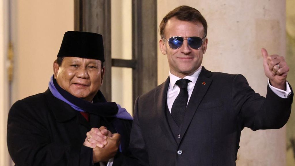 Seskab Teddy Beber Isi Pertemuan 2,5 Jam Prabowo-Macron