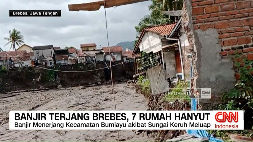 VIDEO: Banjir Terjang Brebes, Tujuh Rumah Hanyut