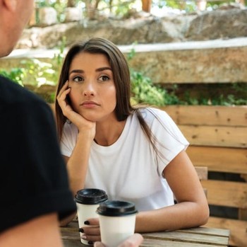 3 Alasan Kenapa Hubunganmu Selalu Berakhir Gagal Menurut Psikolog