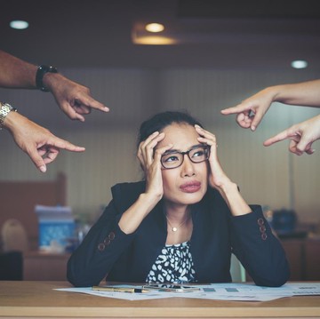 Kenalan Sama FOPO, Si Perusak Percaya Diri yang Sering Nggak Disadari