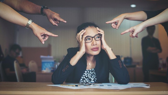 Kenalan Sama FOPO, Si Perusak Percaya Diri yang Sering Nggak Disadari