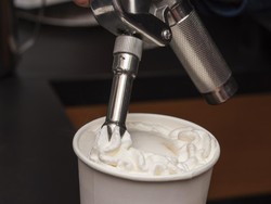 Bukan Narkotika, Ini Aturan Penggunaan Nitrous Oxide 'Gas Tawa' di Indonesia