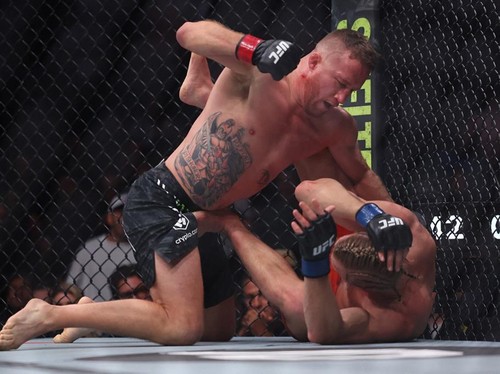 Justin Gaethje bertekad 'merombak' muka Ilia Topuria dalam duel UFC Freedom 250. (Getty Images via AFP/IAN MAULE)
