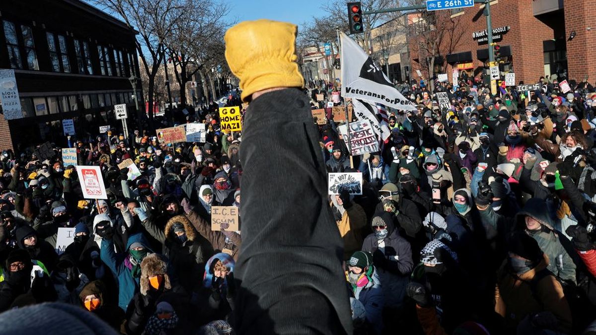 Demo Penembakan Petugas ICE Meluas, Trump Kirim Utusan ke Minnesota