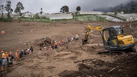 BNPB Update Longsor Cisarua: 17 Meninggal Dunia, 11 Teridentifikasi