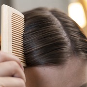 Kenali 8 Penyebab Rambut Lepek dan Cara Merawatnya