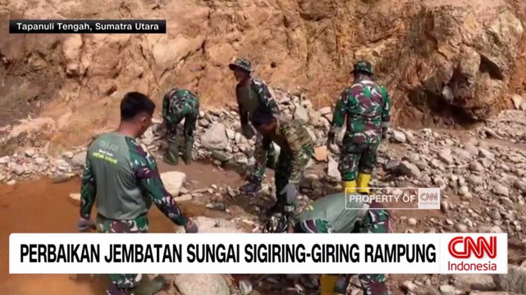 VIDEO: TNI Rampungkan Perbaikan Jembatan Di Tapanuli Tengah