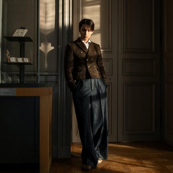 Simak 5 Gaya Mingyu SEVENTEEN Hadiri Dior Winter 2026-2027 Show, Jadi Pusat Perhatian