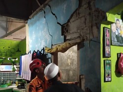 12 Rumah Rusak Akibat Tanah Bergerak di Bogor, Jalan Penghubung Desa Retak