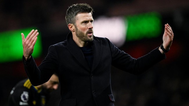 Legenda Manchester United, Roy Keane, tetap yakin Michael Carrick tidak layak menjadi pelatih utama The Red Devils usai hajar Arsenal 3-2.