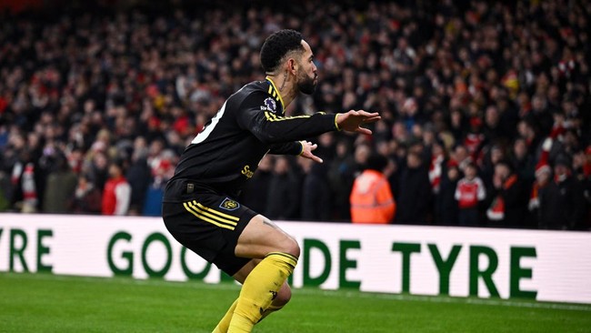 Video unggahan akun Manchester United usai menang atas Arsenal yang memakai suara dokter Tirta viral di media sosial.