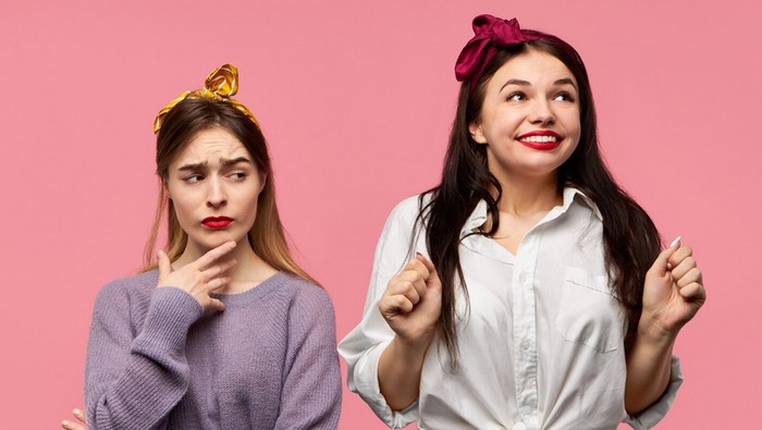 5 Kalimat Ini Sering Diucap Teman yang Menyimpan Rasa Iri