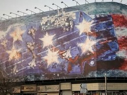Iran Beri Peringatan ke AS Lewat Mural di Alun-alun Teheran