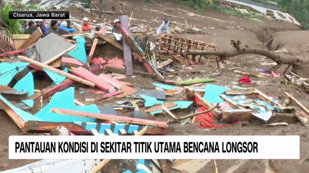 VIDEO: Operasi Pencarian Korban Longsor Cisarua Terus Berlangsung