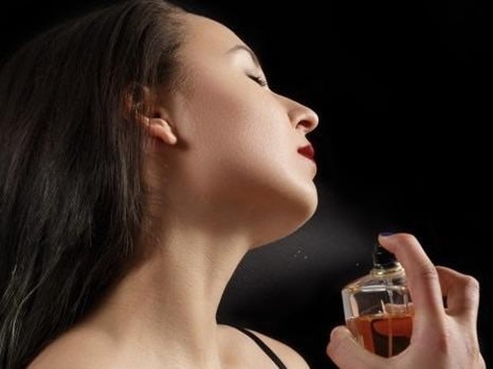 Rekomendasi Dua Parfum Manis dari Mykonos Favorit Banyak Orang yang Bikin Kamu Jatuh Cinta!