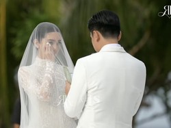 7 Potret Tangis Bahagia Rayn Wijaya & Ranty Maria Ucap Janji Suci Pernikahan