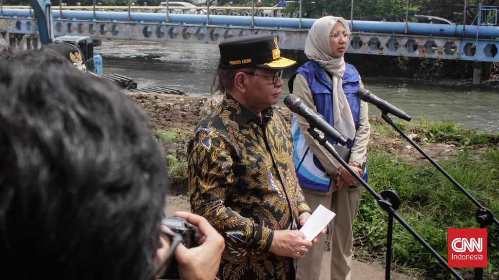 Pramono Perpanjang PJJ dan WFH di DKI Jakarta hingga 1 Februari