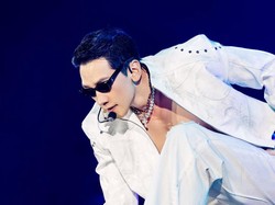 Rain Minta Maaf Tegur Fans yang Tak Ikut Joget, Ternyata Penyandang Tunarungu