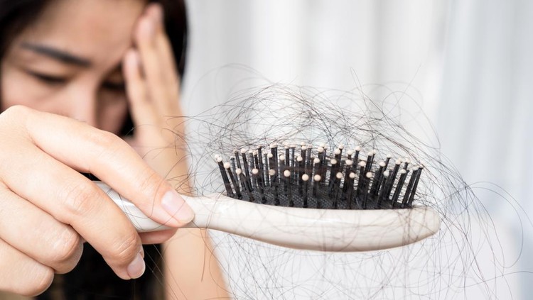 Rambut rontok usai melahirkan