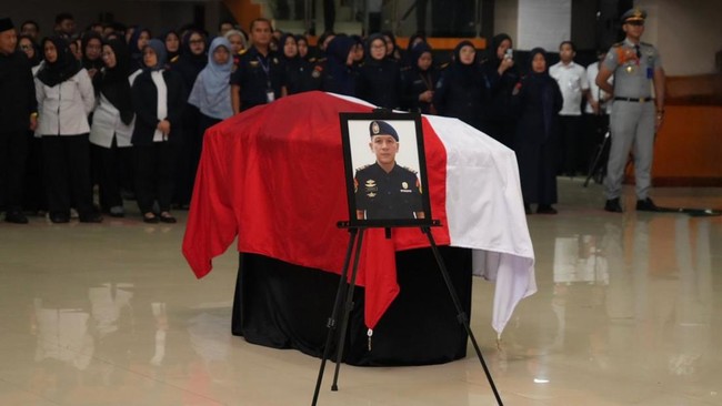 Taspen memastikan pemberian program manfaat Tabungan Hari Tua (THT) dan Jaminan Kecelakaan Kerja (JKK) yang diterima oleh istri mendiang Deden Maulana.