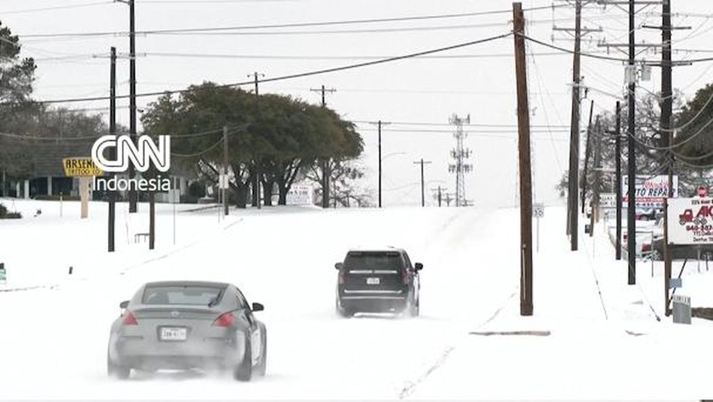 Penampakan Wilayah Timur AS Diselimuti Badai Salju Ekstrem