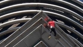 Viral Pendaki AS Panjat Gedung Tertinggi di Taiwan, Bikin Merinding