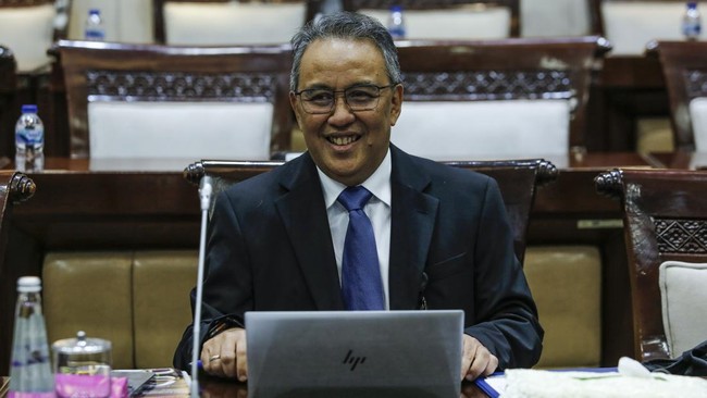 Calon Deputi Gubernur BI Dicky Kartikoyono berencana memperkuat digitalisasi ekosistem pembayaran di depan Komisi XI DPR saat menjalani fit and proper test.
