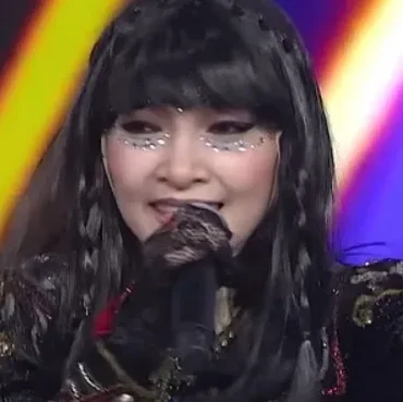 Lirik Lagu Kira Kira Dong - Vetty Vera