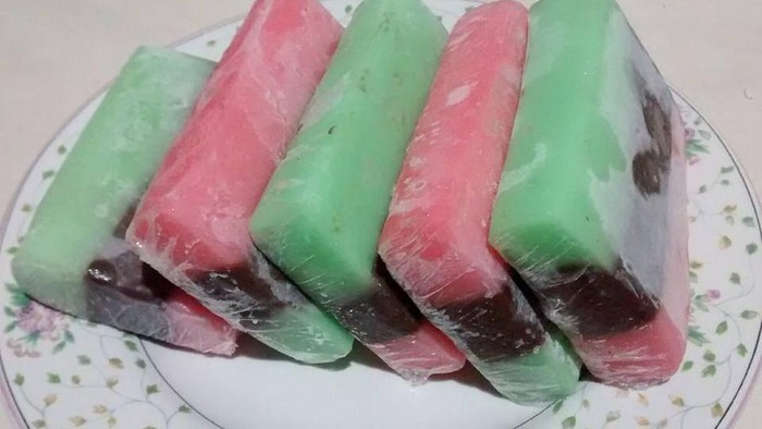 Viral Isu Es Kue Berbahan Spons, Begini Asal-usul Es Kue yang Melegenda