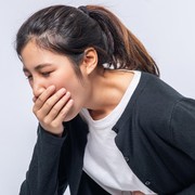 5 Cara Alami Mengatasi Asam Lambung di Rumah