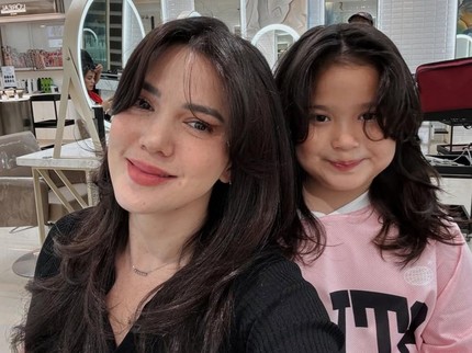 5 Potret Alita Anak Alice Norin di Usia 9 Tahun, Cantiknya Seperti Sang Bunda