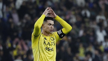Berita Panas dari Dunia Sport CNN : Mengapa Ronaldo Sering Ngomong Sendiri usai Alami Kegagalan?